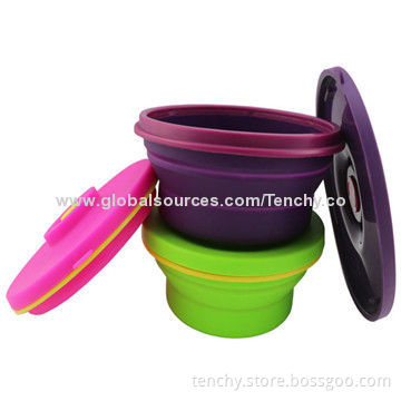 Silicone food storage container